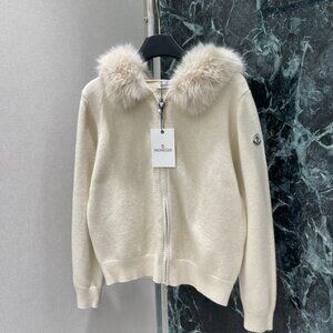 Moncler 2025 New Arrival Fur Collar Knit Cardigan